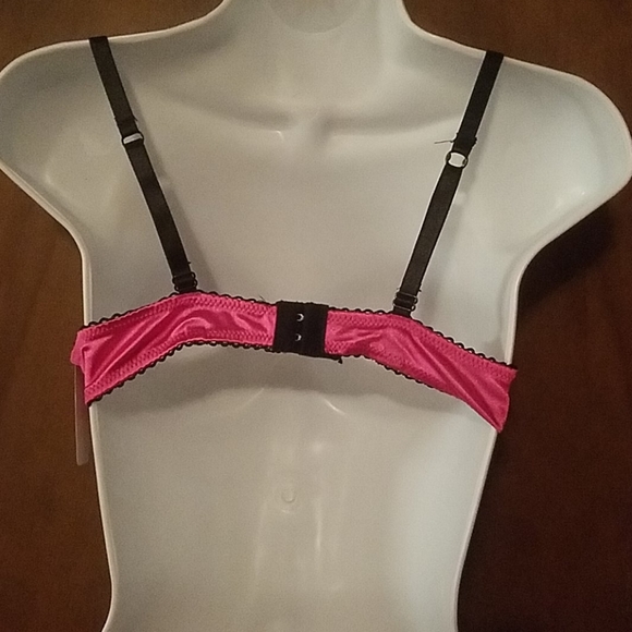 HOT PINK AND BLACK TWO PIECE LINGERIE - Picture 4 of 5